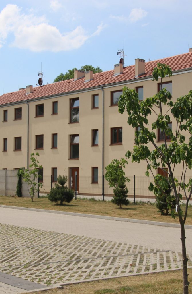 budynki-wielorodzinny-brochow-budowa
